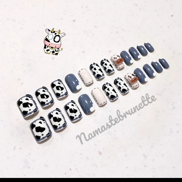 3D Cow Press On Nails - Picture 9 of 17